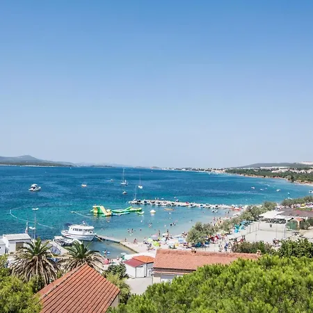 Tara Biograd Na Moru