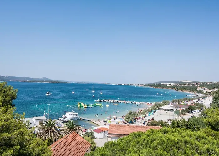 Tara Biograd Na Moru
